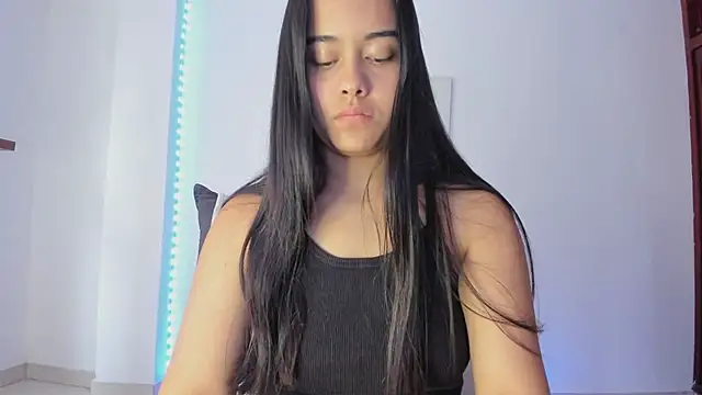 anniesweet- online show from March 2025 04:37:02 PM