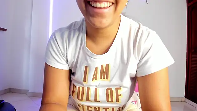 anniesweet- online show from November 2025 01:25:02 PM