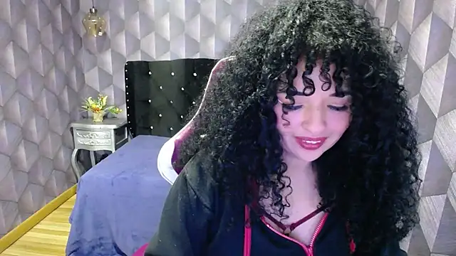 Sofiacowperx online show from March 2025 09:11:02 PM