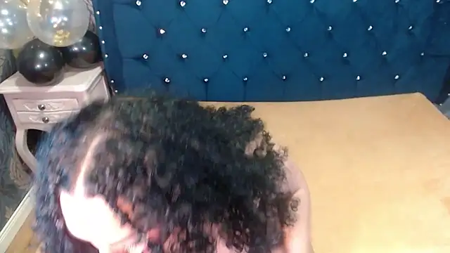 Snapshot of Sofiacowperx chatting on April 2026 07:58:01 PM Sofiacowperx online show from April 2026 07:58:01 PM