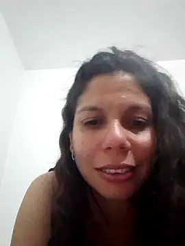 Snapshot of Carliina_Soussa chatting on January 2025 01:21:02 AM Carliina Soussa online show from January 2025 01:21:02 AM