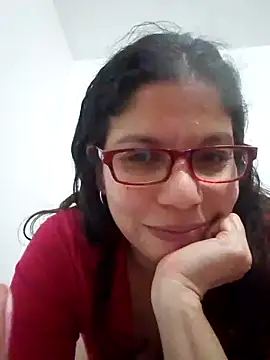 Snapshot of Carliina_Soussa chatting on January 2025 03:20:01 AM Carliina Soussa online show from January 2025 03:20:01 AM