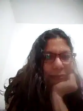 Snapshot of Carliina_Soussa chatting on January 2025 02:44:02 AM Carliina Soussa online show from January 2025 02:44:02 AM