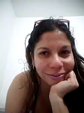Snapshot of Carliina_Soussa chatting on January 2025 10:01:01 PM Carliina Soussa online show from January 2025 10:01:01 PM