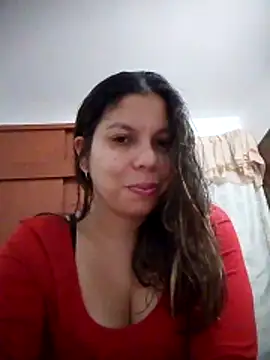 Snapshot of Carliina_Soussa chatting on October 2025 11:16:01 PM Carliina Soussa online show from October 2025 11:16:01 PM