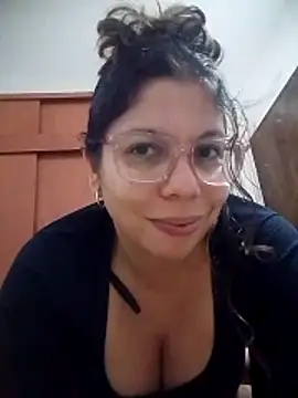 Carliina Soussa online show from April 2026 02:12:02 AM