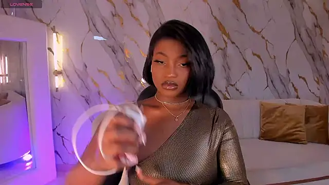 SavannahStorm online show from March 2026 11:27:02 AM