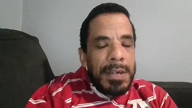 Snapshot of Tjskigh chatting on February 2026 02:37:02 AM Tjskigh online show from February 2026 02:37:02 AM