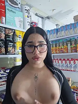 Snapshot of Katia_sweetx chatting on March 2026 11:14:01 AM Katia sweetx online show from March 2026 11:14:01 AM