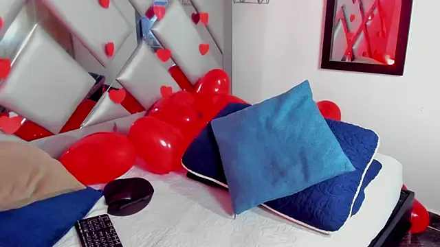 Nahomi-Hill online show from February 2025 09:17:01 PM