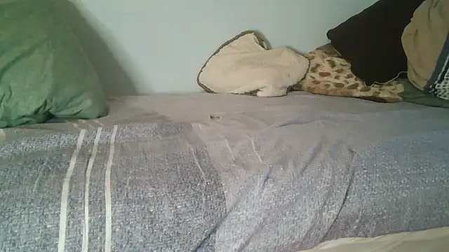 Horny208 online show from December 2025 03:21:01 PM