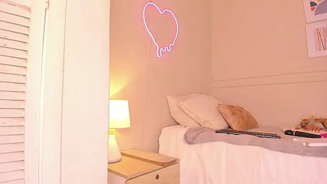 Snapshot of zoe_sky_ chatting on November 2025 12:05:02 PM zoe sky online show from November 2025 12:05:02 PM