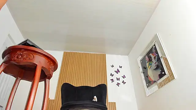 nathaly sara  online show from October 2025 03:14:01 AM