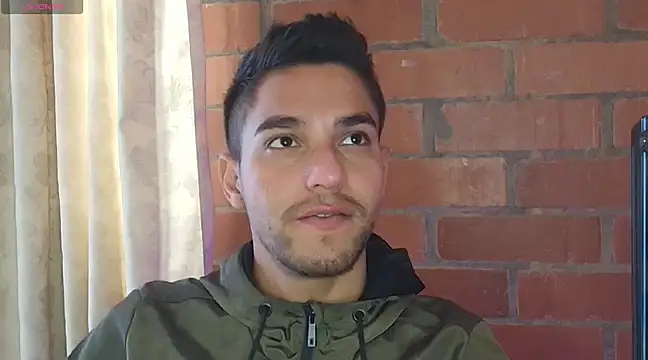 Leandro valenzuela online show from February 2025 05:29:01 PM