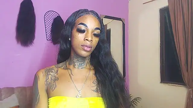 Snapshot of badgirls_cx chatting on September 2025 04:25:01 AM badgirls cx online show from September 2025 04:25:01 AM