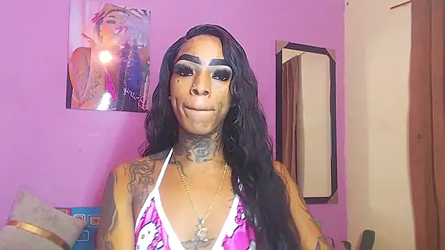 Snapshot of badgirls_cx chatting on November 2025 12:34:01 PM badgirls cx online show from November 2025 12:34:01 PM