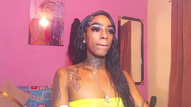 Snapshot of badgirls_cx chatting on November 2025 10:51:01 AM badgirls cx online show from November 2025 10:51:01 AM