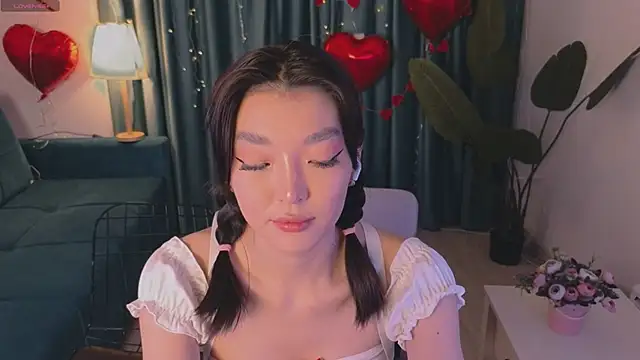 AudreyMell online show from February 2025 02:44:02 PM