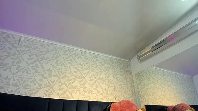 Snapshot of ElaaPerez chatting on September 2025 05:50:01 PM ElaaPerez online show from September 2025 05:50:01 PM