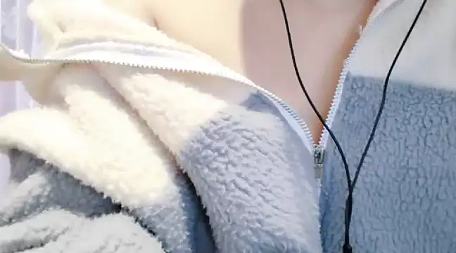 Snapshot of arena1357 chatting on December 2024 02:45:02 AM arena1357 online show from December 2024 02:45:02 AM