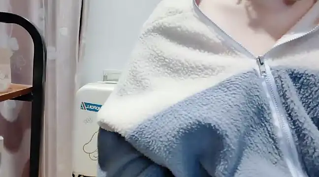 Snapshot of arena1357 chatting on December 2024 11:18:01 AM arena1357 online show from December 2024 11:18:01 AM