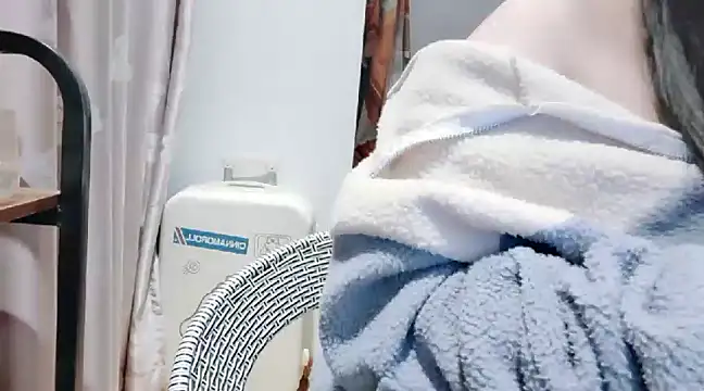 Snapshot of arena1357 chatting on December 2024 06:18:02 PM arena1357 online show from December 2024 06:18:02 PM