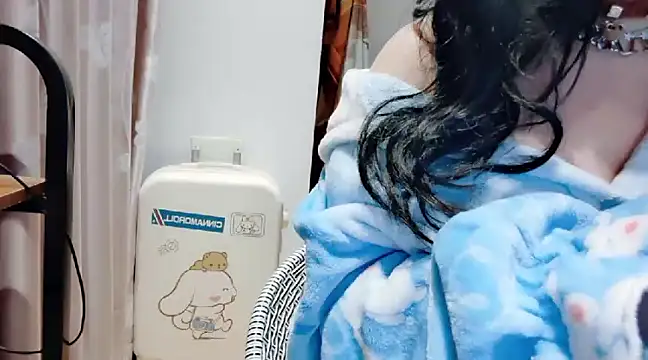 Snapshot of arena1357 chatting on February 2025 01:44:01 PM arena1357 online show from February 2025 01:44:01 PM