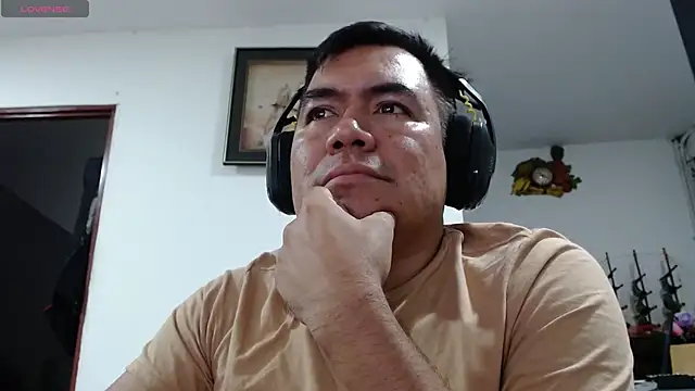 Jhonatan Morales S online show from March 2026 04:19:01 AM