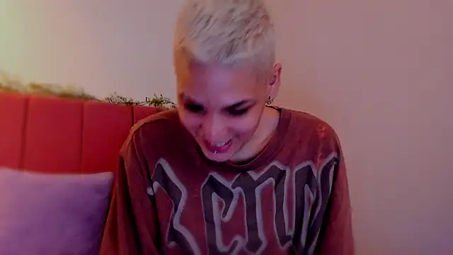 Charlee pink online show from March 2026 06:04:02 PM