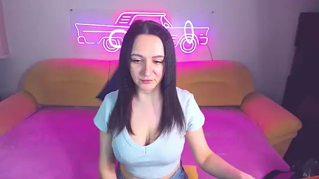 AngellLika online show from February 2025 04:35:01 PM