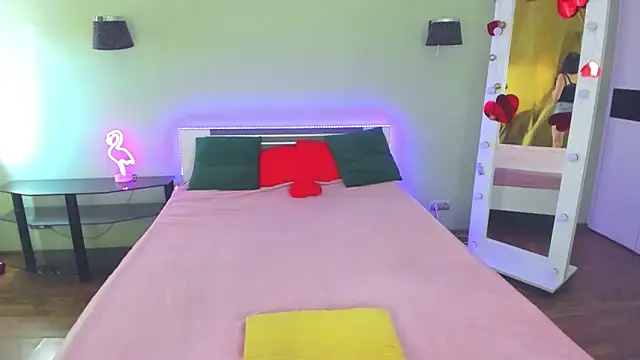 Snapshot of AngellLika chatting on March 2026 01:39:02 PM AngellLika online show from March 2026 01:39:02 PM