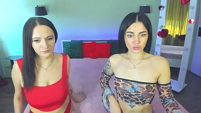 Snapshot of AngellLika chatting on March 2026 09:26:01 AM AngellLika online show from March 2026 09:26:01 AM