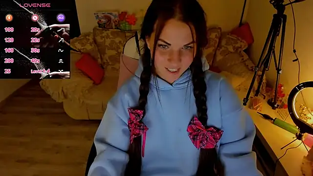 Snapshot of masha19981 chatting on March 2026 04:13:01 PM masha19981 online show from March 2026 04:13:01 PM