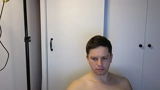 Snapshot of BigL0ve chatting on December 2024 03:58:01 PM BigL0ve online show from December 2024 03:58:01 PM