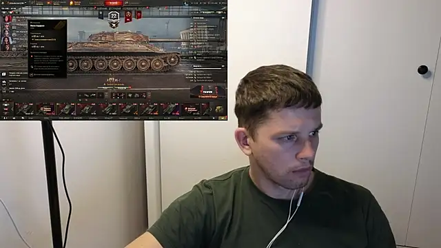 Snapshot of BigL0ve chatting on October 2025 02:17:02 PM BigL0ve online show from October 2025 02:17:02 PM