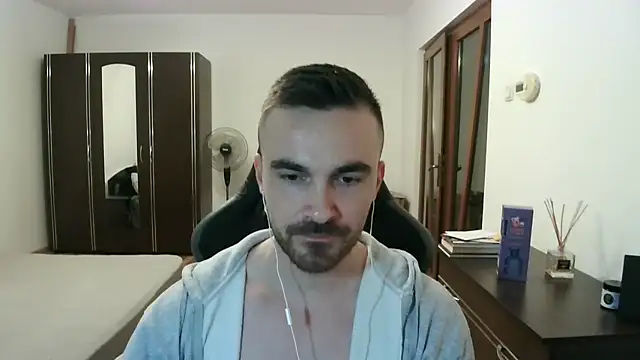Snapshot of mu5clemania2 chatting on April 2026 07:58:01 PM mu5clemania2 online show from April 2026 07:58:01 PM