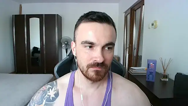 Snapshot of mu5clemania2 chatting on April 2026 02:52:02 PM mu5clemania2 online show from April 2026 02:52:02 PM
