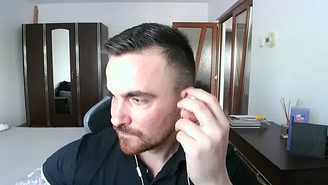 Snapshot of mu5clemania2 chatting on May 2026 02:22:01 PM mu5clemania2 online show from May 2026 02:22:01 PM