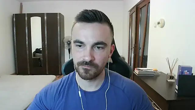 Snapshot of mu5clemania2 chatting on May 2026 04:01:02 PM mu5clemania2 online show from May 2026 04:01:02 PM