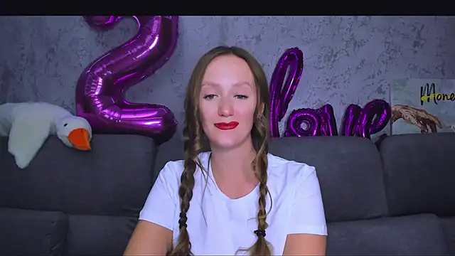 Snapshot of DreameSoul chatting on March 2025 03:48:01 PM DreameSoul online show from March 2025 03:48:01 PM