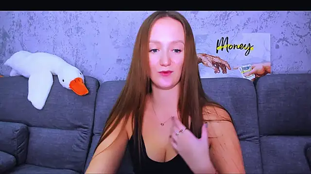 Snapshot of DreameSoul chatting on March 2025 05:24:02 AM DreameSoul online show from March 2025 05:24:02 AM