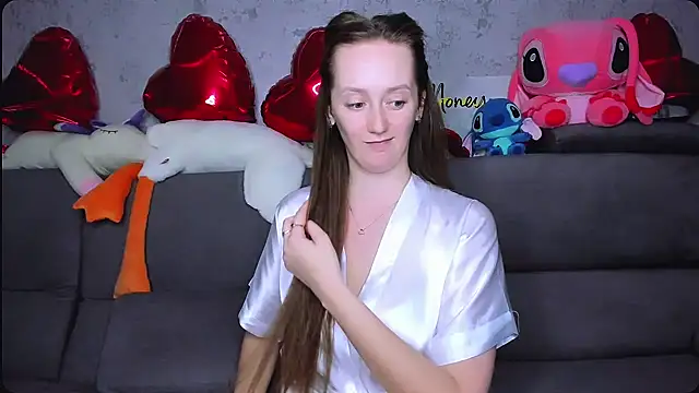 Snapshot of DreameSoul chatting on April 2026 02:29:01 PM DreameSoul online show from April 2026 02:29:01 PM