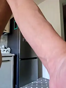 cuplu29 online show from September 2025 09:54:02 AM