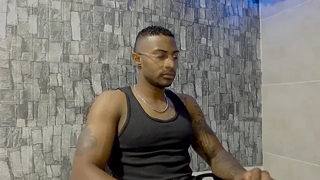 Snapshot of Joseephjackson chatting on December 2024 01:54:01 PM Joseephjackson online show from December 2024 01:54:01 PM