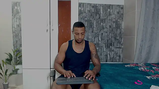 Snapshot of Joseephjackson chatting on February 2025 03:07:01 PM Joseephjackson online show from February 2025 03:07:01 PM