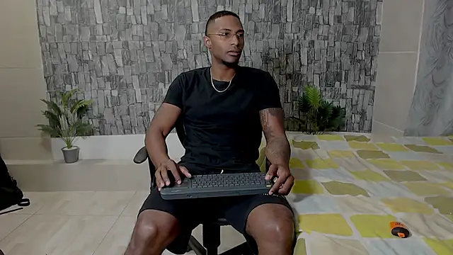 Snapshot of Joseephjackson chatting on February 2025 09:58:01 PM Joseephjackson online show from February 2025 09:58:01 PM