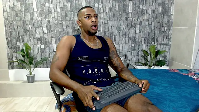 Snapshot of Joseephjackson chatting on March 2025 12:45:01 PM Joseephjackson online show from March 2025 12:45:01 PM