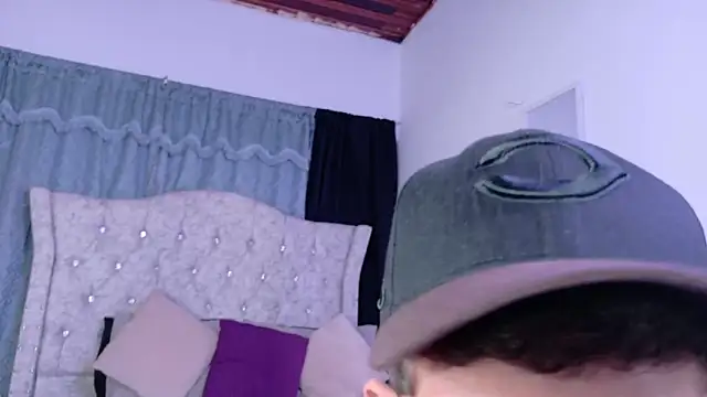 louis bcasta1 online show from February 2025 11:47:02 AM