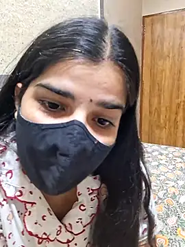 aaliya bhattt online show from July 2026 01:03:01 PM