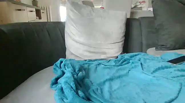 FablinoX online show from February 2025 08:58:02 AM